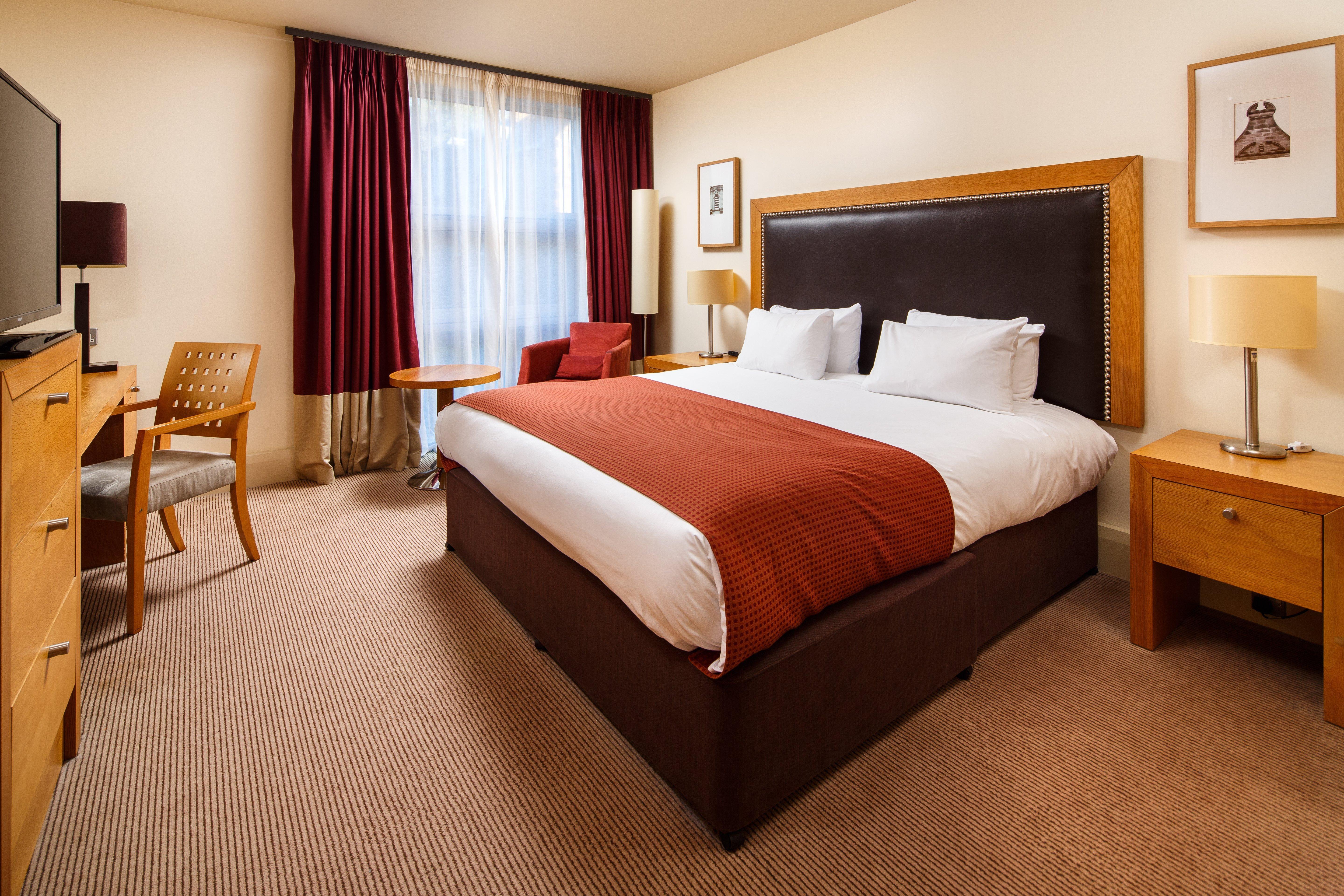Holiday Inn Dumfries By Ihg מראה חיצוני תמונה