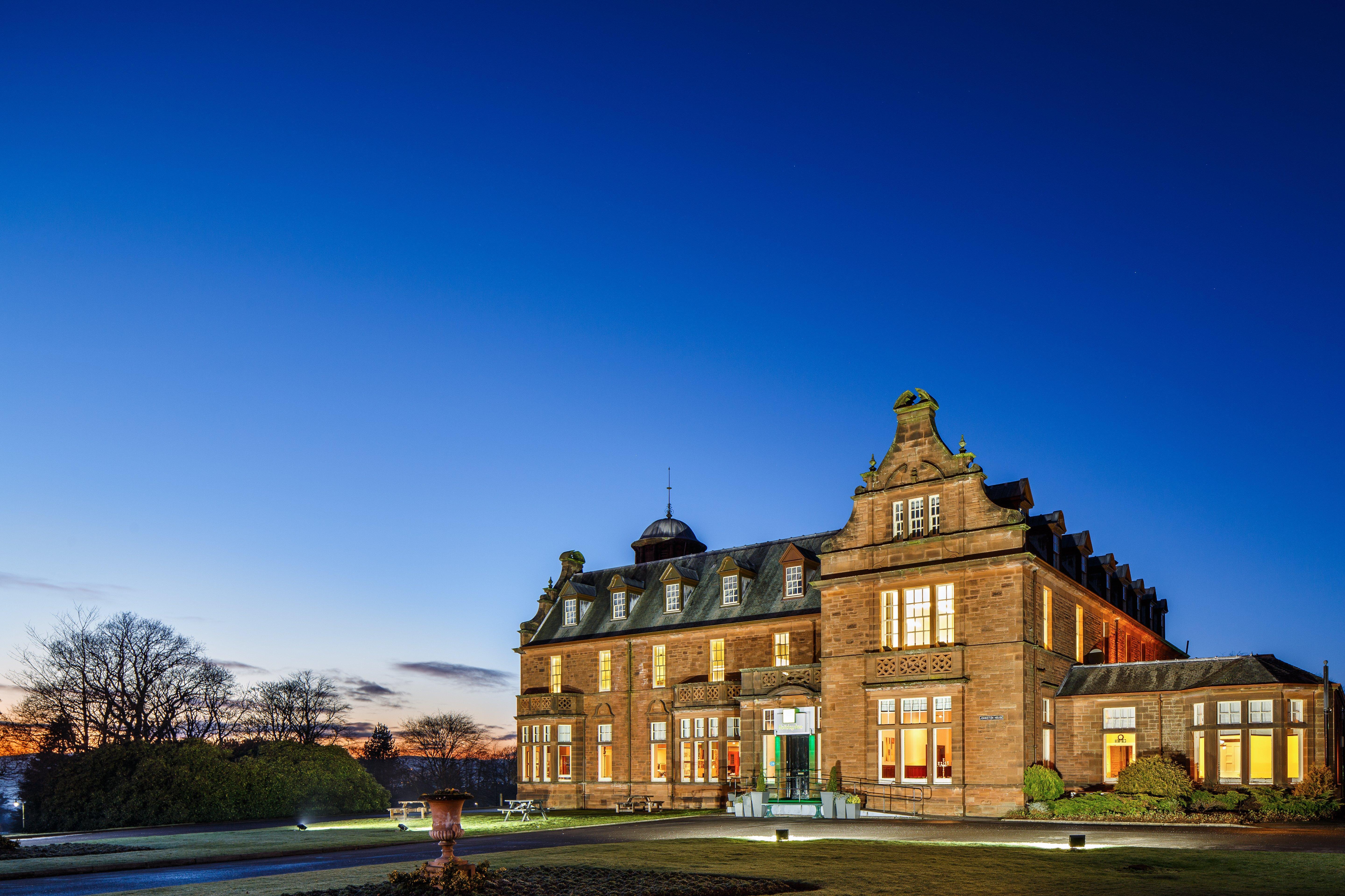 Holiday Inn Dumfries By Ihg מראה חיצוני תמונה