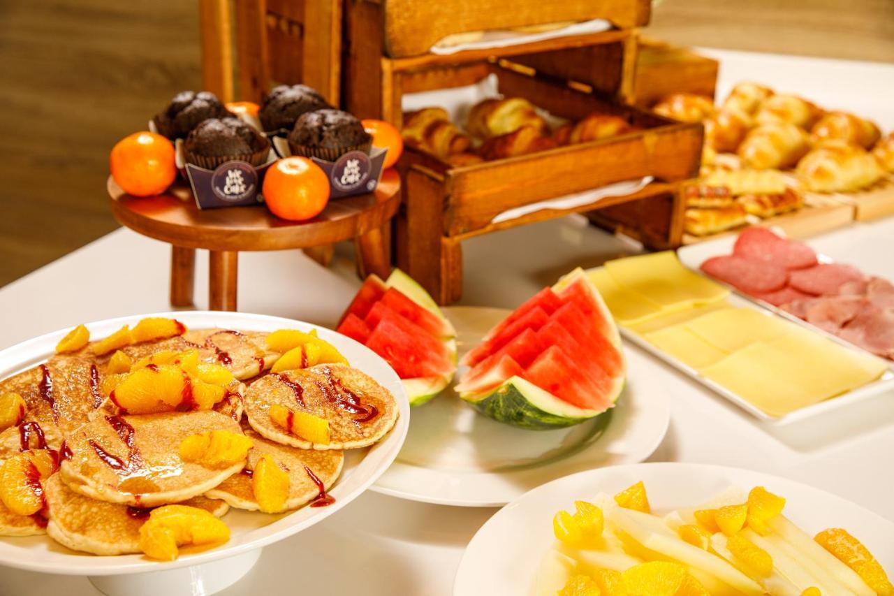 Holiday Inn Dumfries By Ihg מראה חיצוני תמונה