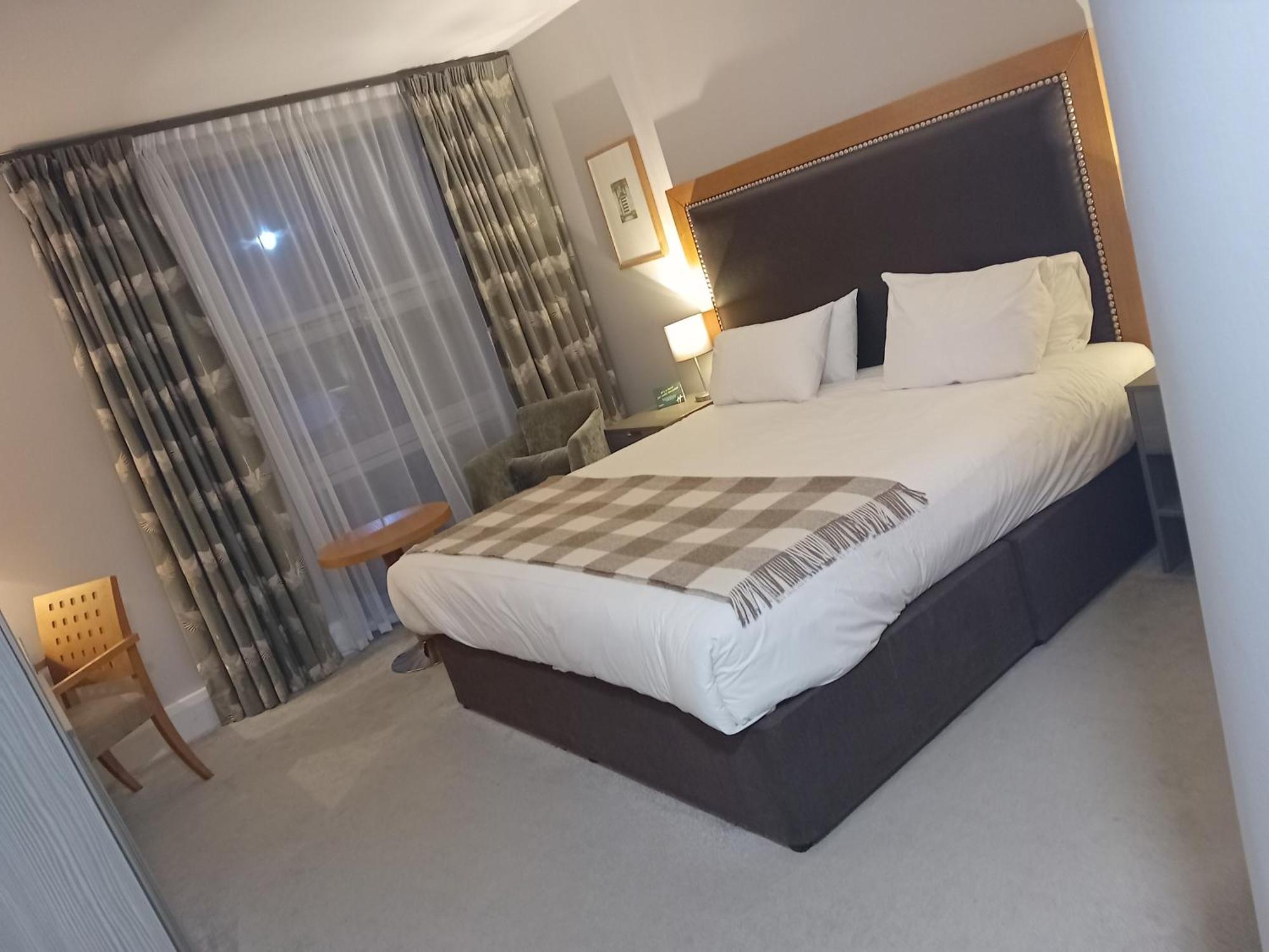 Holiday Inn Dumfries By Ihg מראה חיצוני תמונה