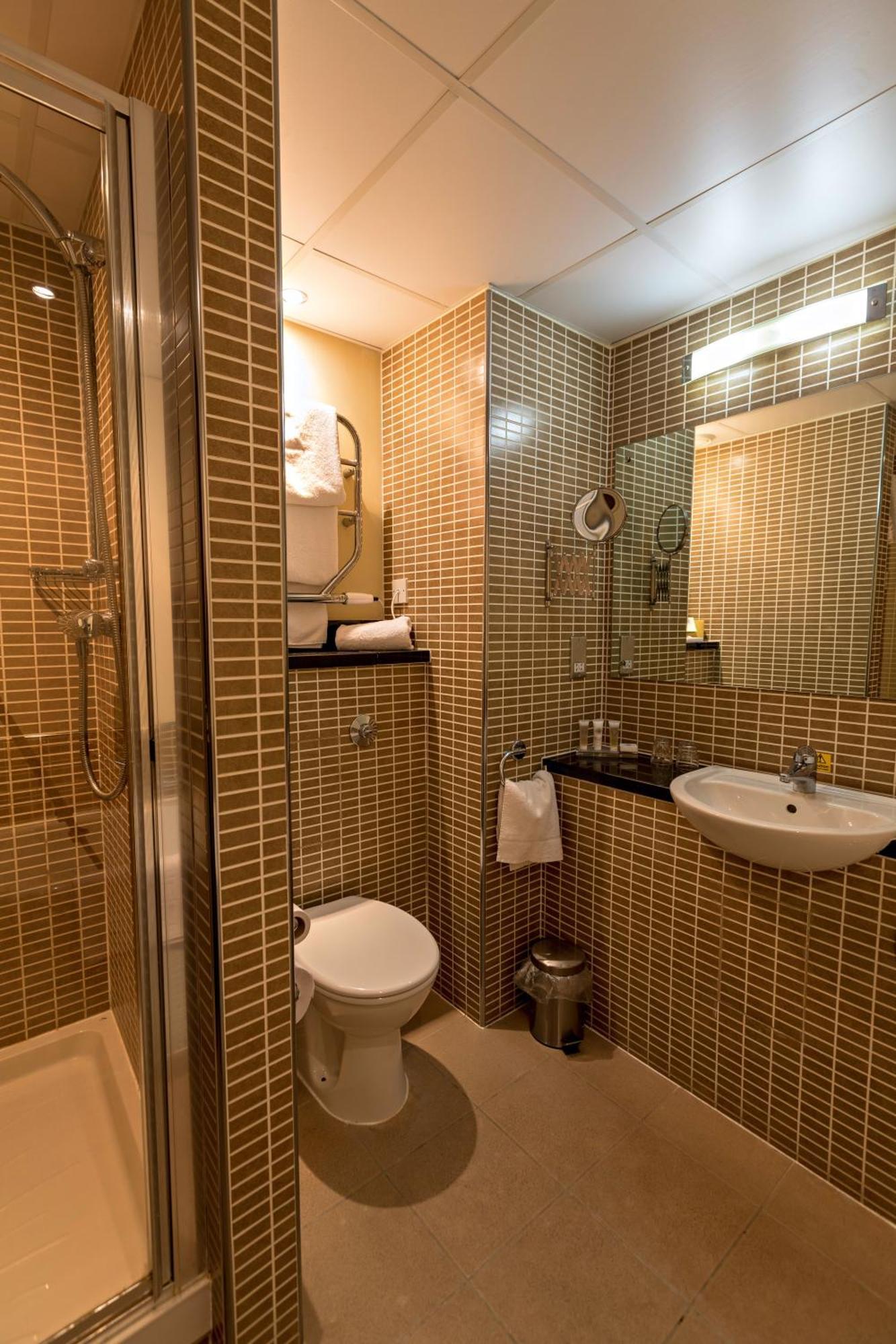 Holiday Inn Dumfries By Ihg מראה חיצוני תמונה