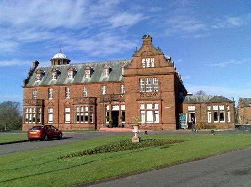 Holiday Inn Dumfries By Ihg מראה חיצוני תמונה