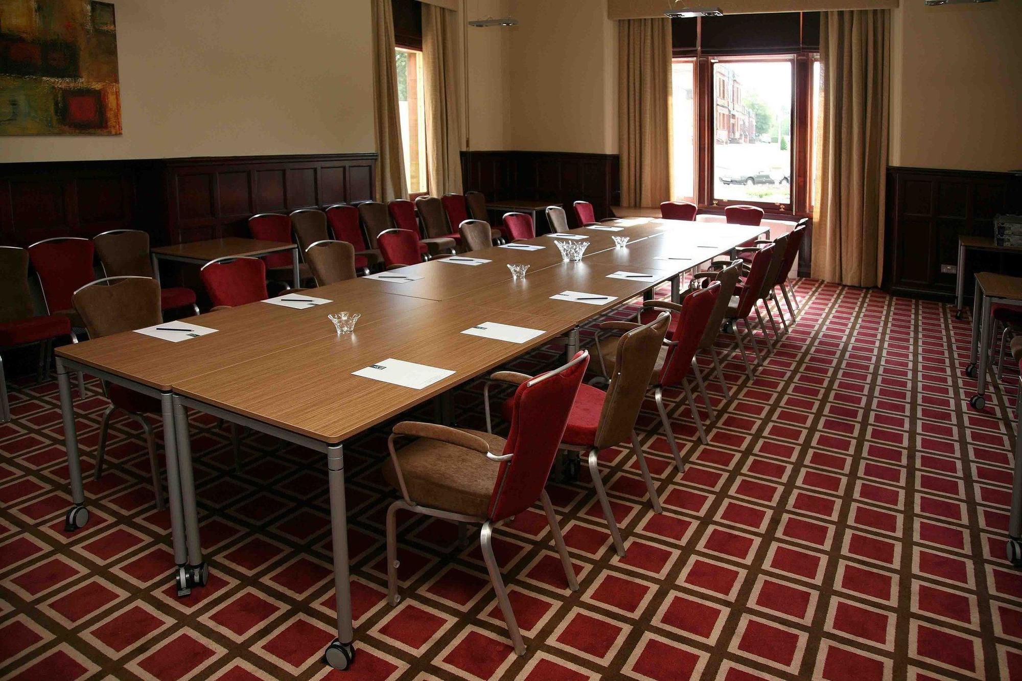 Holiday Inn Dumfries By Ihg מראה חיצוני תמונה