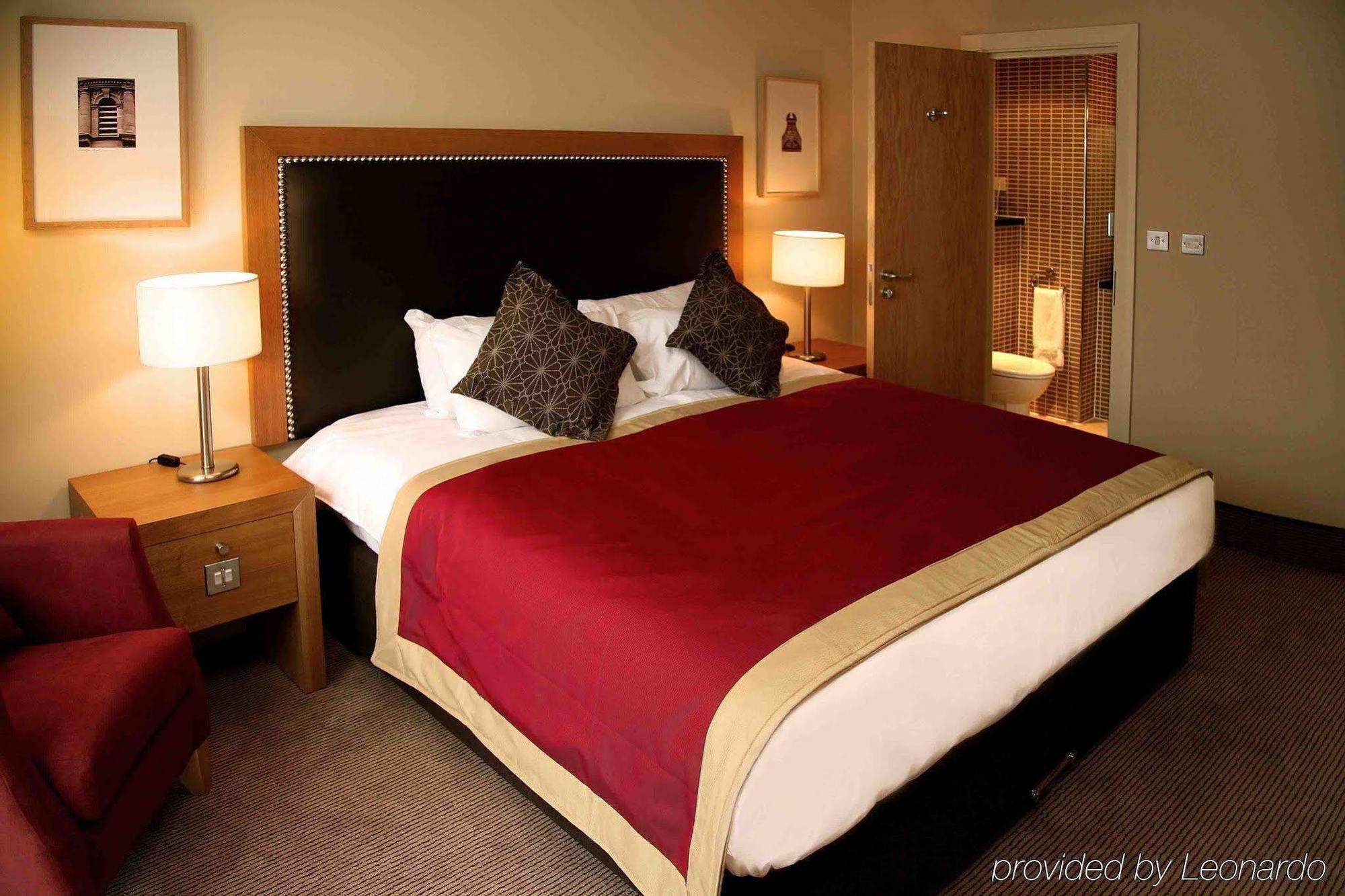 Holiday Inn Dumfries By Ihg מראה חיצוני תמונה